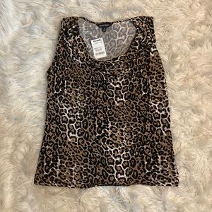 Leopard sleeveless blouse